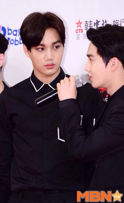 150523 EXO at Dream Concert Red Carpet 新闻图 朴灿烈 边伯贤 吴世勋 金钟仁Kai 金俊绵Suho 金钟大Chen 张艺兴Lay Xiumin D.O.