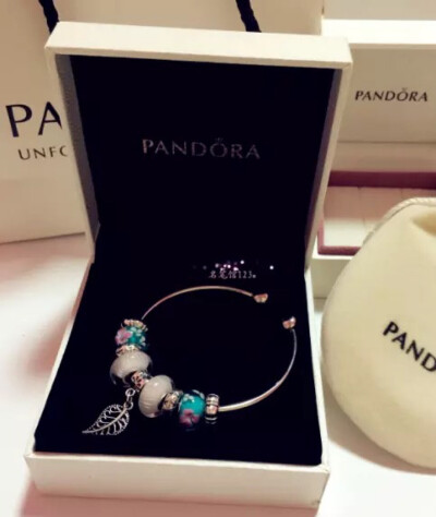 pandora。