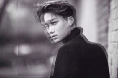 #EXO KAI 教程看新浪微博SeoulNotes