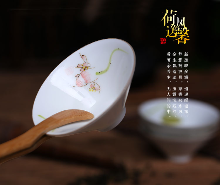 瓷上功夫景德镇手绘莲花/青花瓷茶碗单杯品茗杯斗笠杯/落款定制 景德镇手工瓷。 支持私人落款。你的专属茶杯。