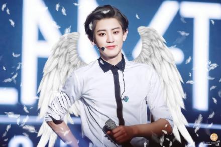 #EXO #Angel √ # Call me baby♥ ♢.朴燦烈_ChanYeol