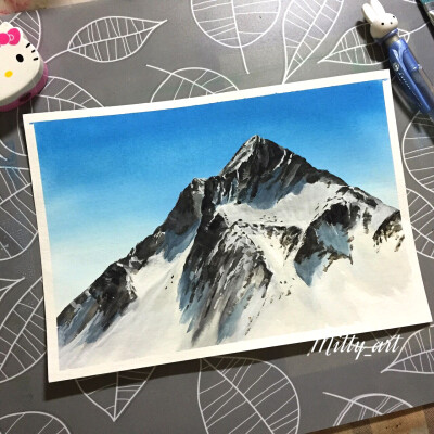  【新作品】雪山~雪山雄伟壮丽，居高放眼看去，天际屹立着皑皑的雪山冰峰，很多人想要征服它，其实也是想要征服自己的内心~ps:这幅作品有教程，整理好了就会发上来~ 微博：Mitty爱画画的米蒂