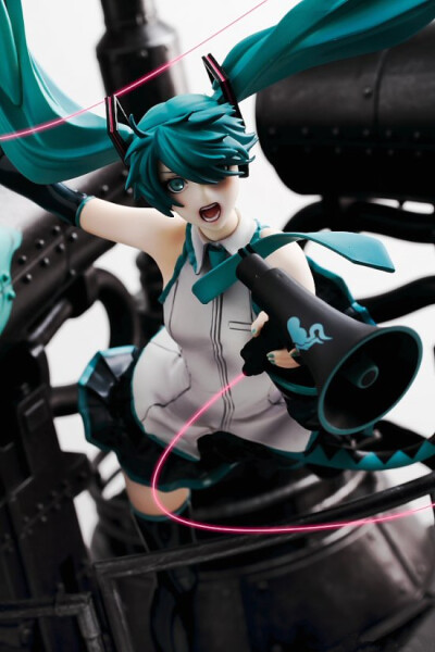 初音