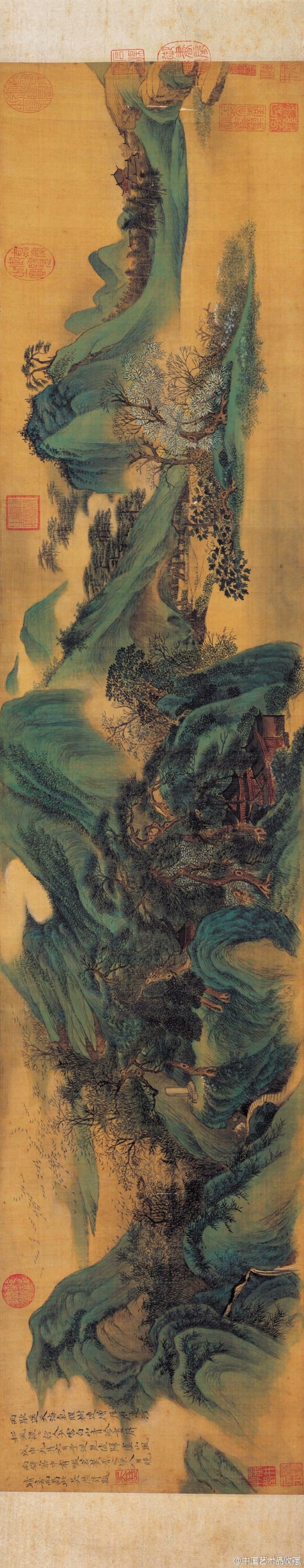 【 清 吴历 《云白山青》 】卷，绢本设色，25.9×117.2cm，台北故宫博物院藏。 此幅山水为吴历三十七岁（1668）之作，画层峦叠章，山谷间白云缭绕，山麓绿树丛生，苍翠欲滴，平湖开阔连天。村舍、寺庙、昏鸦点缀其间，展现飘渺幽深、雄伟壮丽之自然美景。通卷于鲜艳赋色中别具清雅之致。