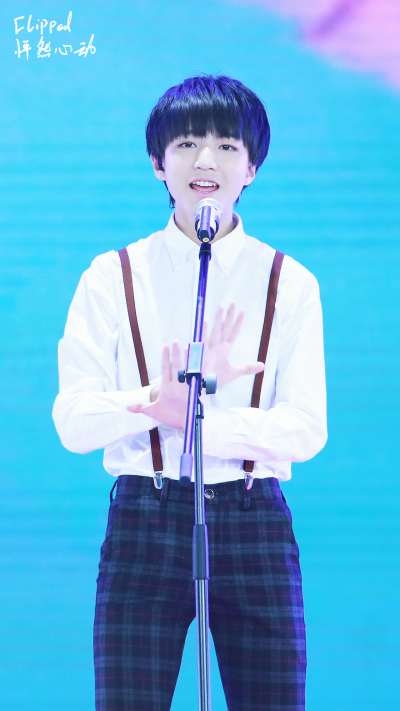 TFBOYS王俊凯 2015.08.28 央视六一晚会节目表演现场。