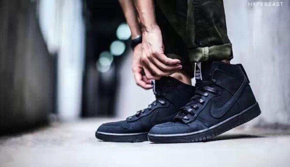 Dover Street Market x Nike Dunk Lux High