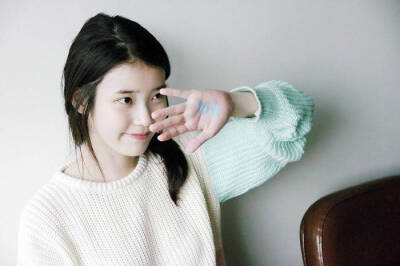 IU.李知恩.心.