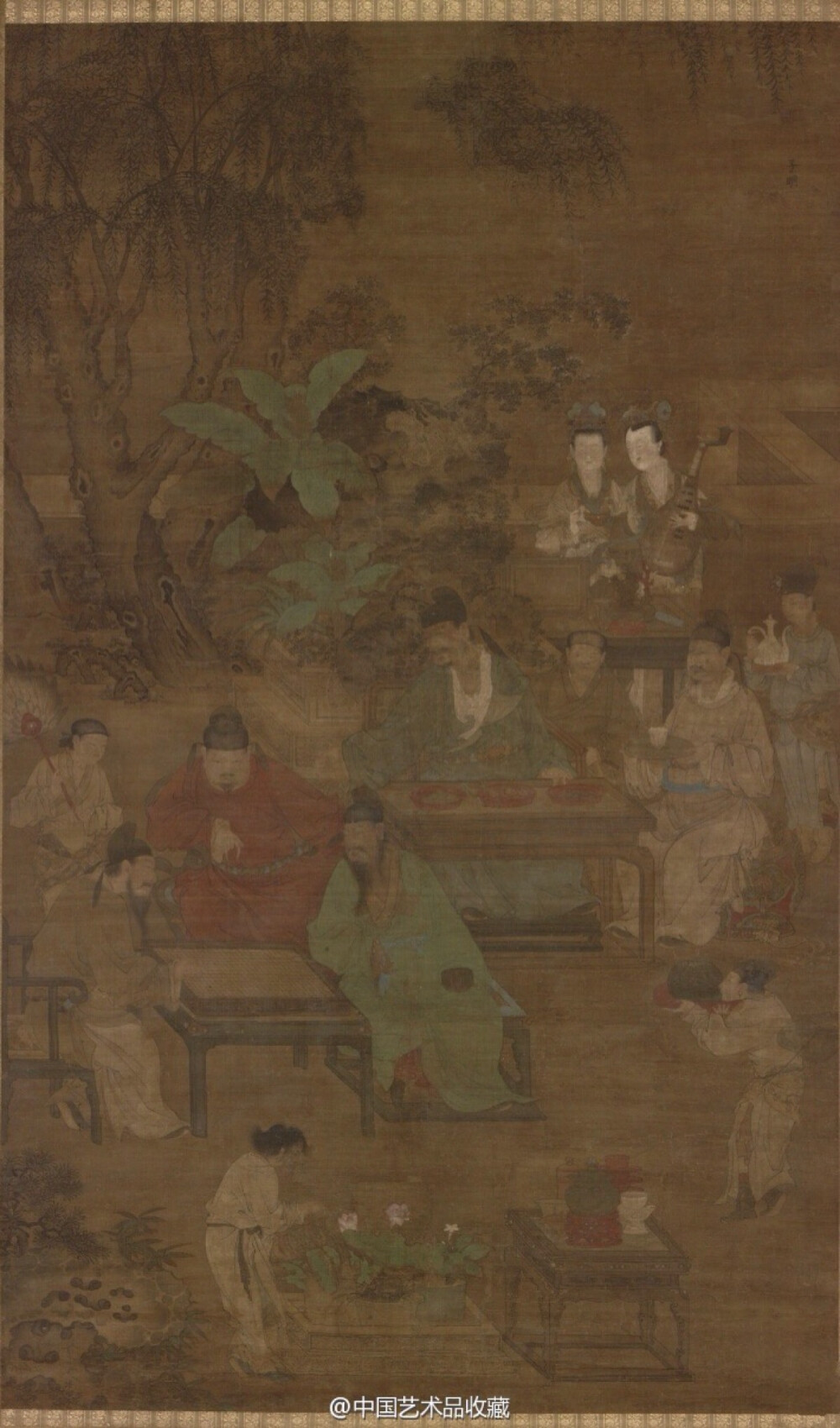 【 元 任仁发（传）《琴棋书画图》 】立轴，绢本设色，172.8×104.2cm×4，日本东京国立博物馆藏。 任仁发政务餘暇时爱好诗文书画，擅长毛笔书法，尤精於画人物和鞍马。其绘画用笔遒劲，线条简练，设色典雅，形象真实生动，传神刻画出人物的鲜明个性和所处的环境背景。