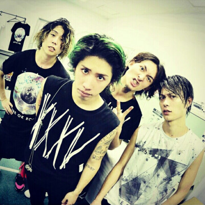 one ok rock!!