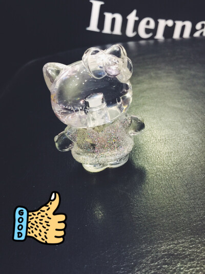 HelloKitty璀钻限量版香水，很稀饭哦，香香哒