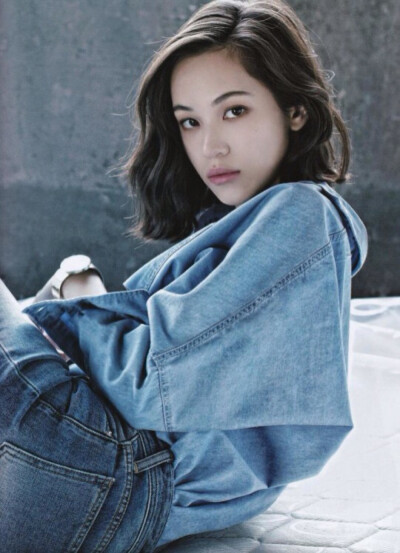 水原希子。 KIKO