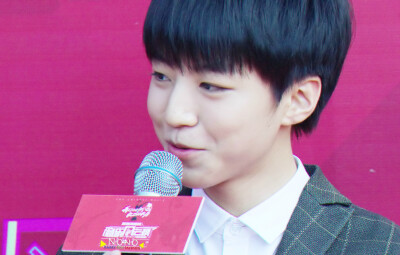 #王俊凯# #TFBOYS王俊凯# #TFBOYS# 150413音乐风云榜 crYES我是Nono