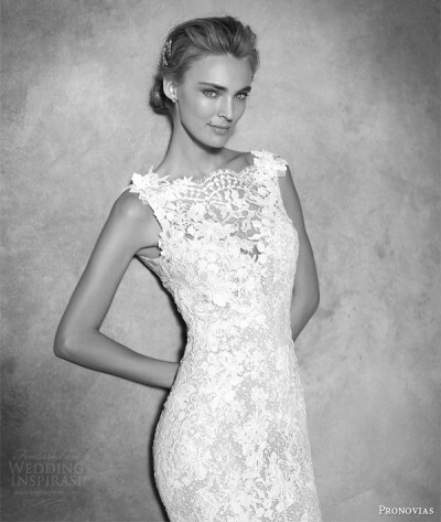 西班牙国宝级婚纱品牌Pronovias 发布旗下 Atelier Pronovias 2016春夏高定婚纱系列，本季婚纱设计新颖、美观大方，手工打造的婚纱更显奢华高贵。