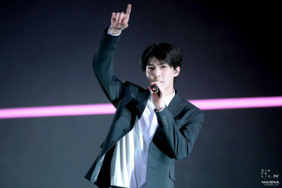 EXO SEHUN吴世勋