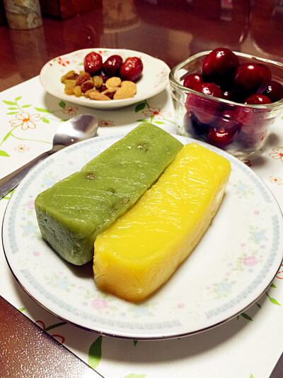 【抹茶红豆味条头糕+南瓜味条头糕】