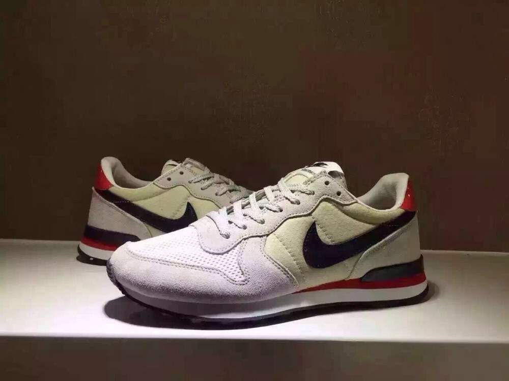 正品代购【独家新品】 杨幂同款Nike Internationalist 复古经典潮流跑步鞋 情侣款36-44