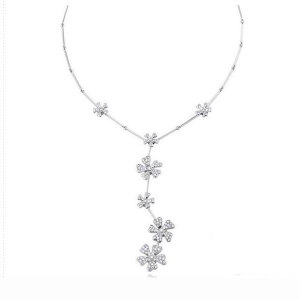 De Beers Wild Flower 项链