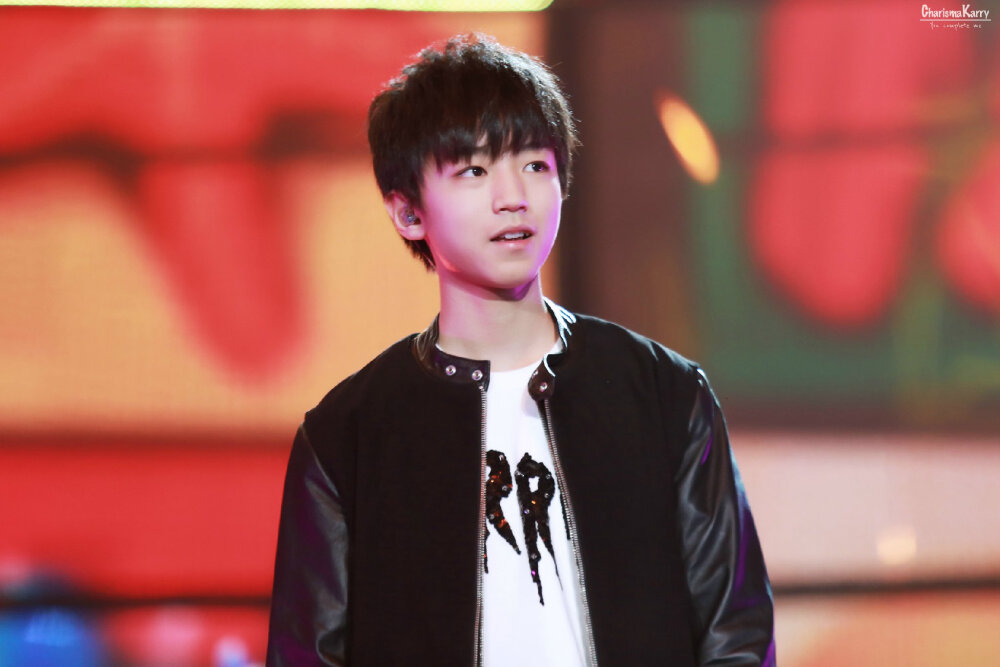 #王俊凯# #TFBOYS王俊凯# #TFBOYS# 141231江苏跨年cr_CharismaKarry0921_