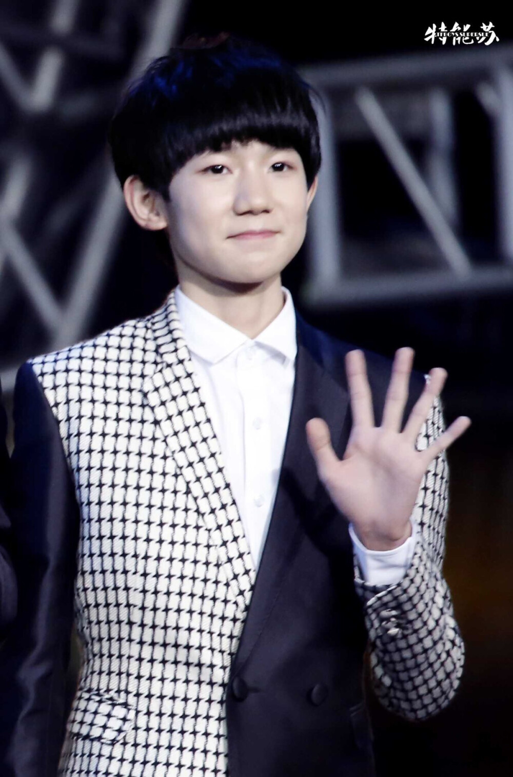 安静的美男子❤️❤️