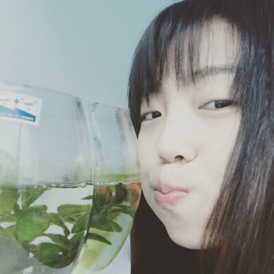 Lisa and fish