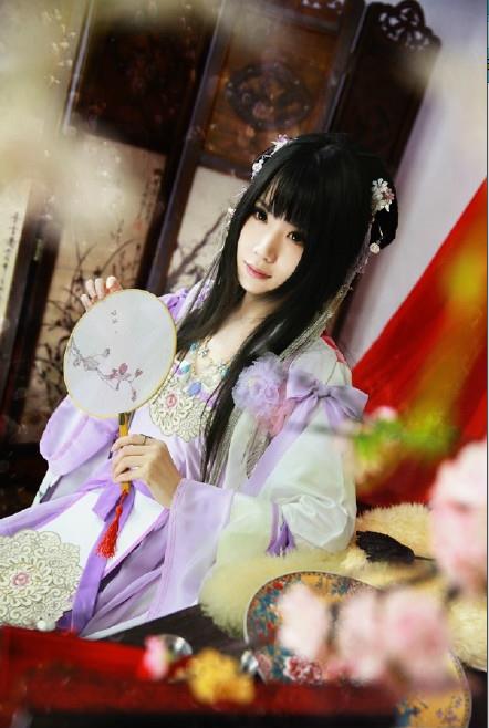 《祸国》姜沉鱼cn大井姑娘 不得长相守，青春夭舜华；旧游今永已，泉路却为家。