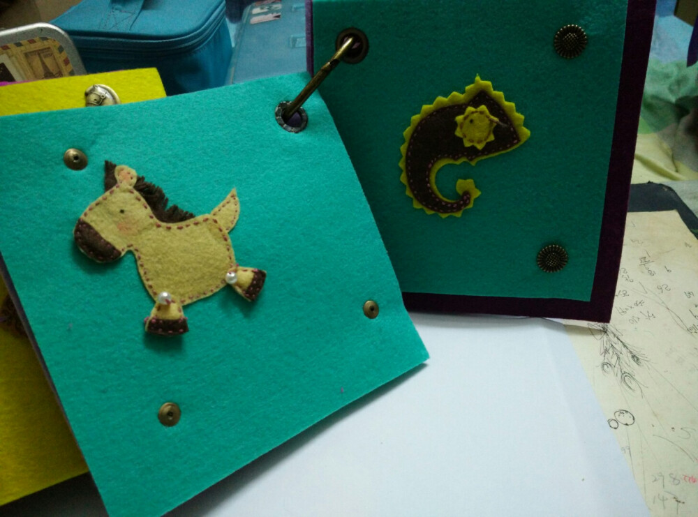 #给小娃娃做的不织布认知书#