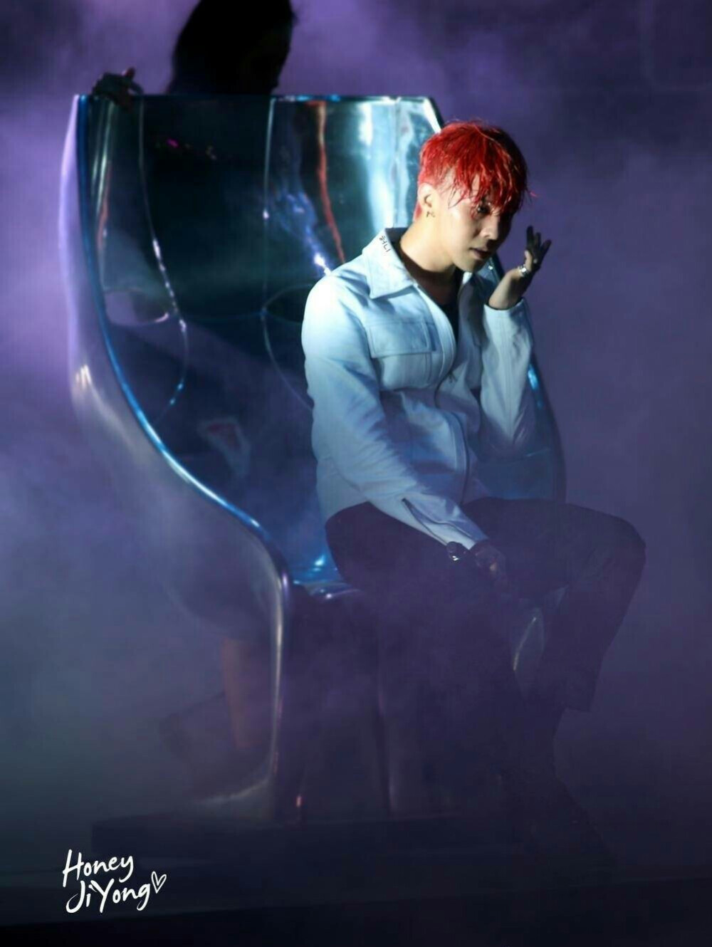 权志龙gd可爱红发壁纸头像