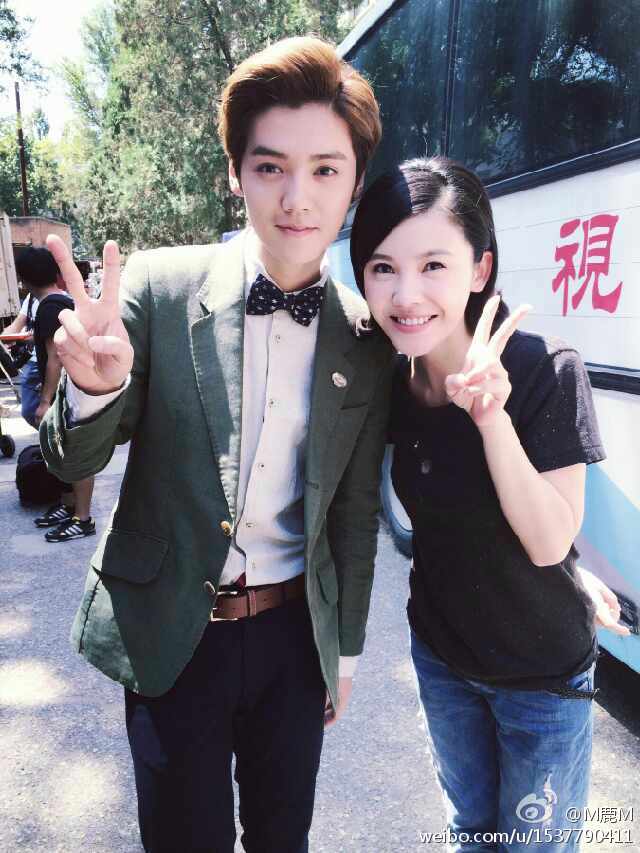 鹿晗luhan 微博 with 杨子珊