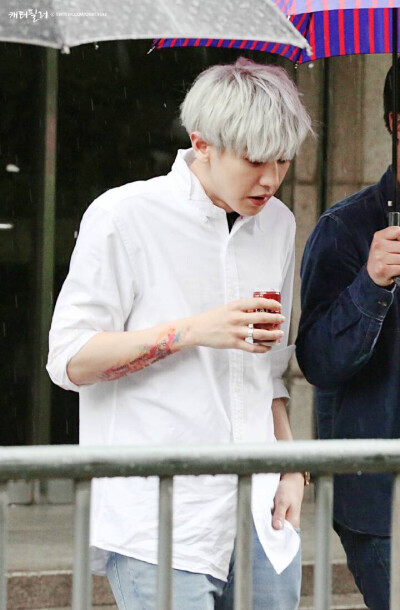 #朴灿烈# #灿烈# #chanyeol# #love me right# 150605 KBS MUSIC BANK 音乐银行