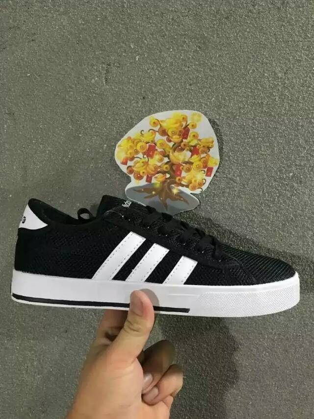 ADIDAS NEO 蜂窝 透气 网布 运动 休闲 跑步鞋 白黑 36-44