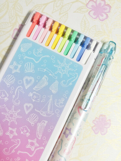 #百乐# #百乐限定版COLETO#带你萌见识一下Nicola小羽毛的魅力！！！美爆惹！