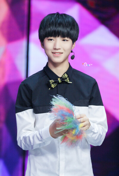 TFBOYS王俊凯 2015.03.22 快乐大本营录制现场。