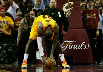 2015NBA总决赛G3 LeBron James 勒布朗·詹姆斯