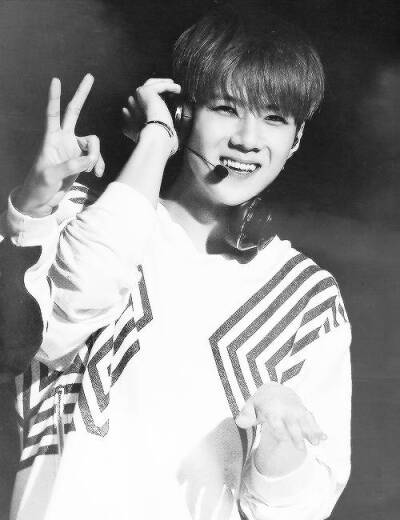 藤妍依玛 吴世勋 sehun