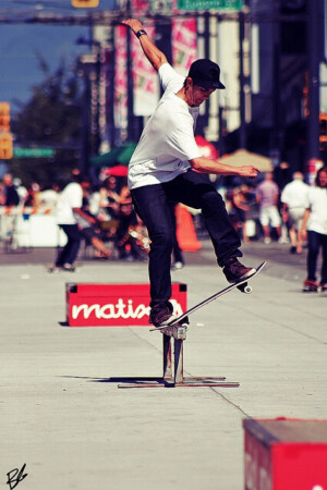 skateboard