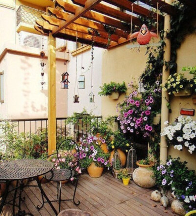 漂亮的阳台，鲜花的世界～