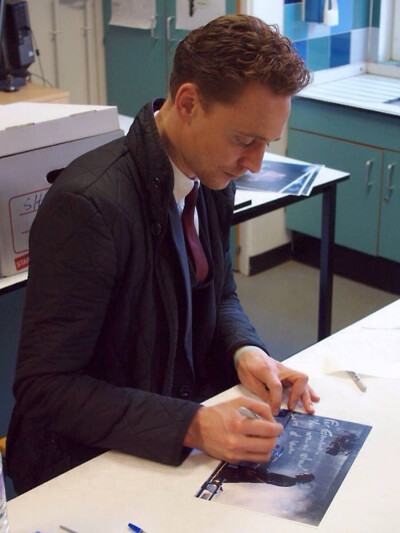 Tom Hiddleston