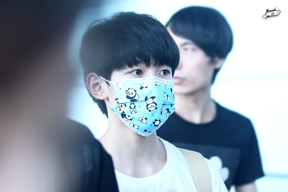 TFBOYS王源 150528重庆赴北京 cr:marshmallow1108