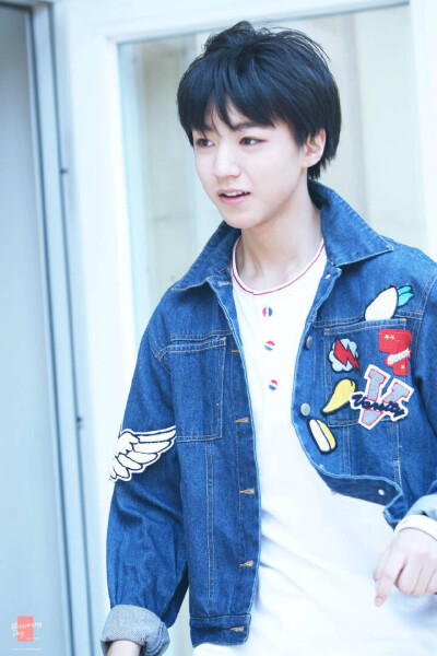 #王俊凯 #TFBOYS王俊凯 #TFBOYS iPhone手机壁纸桌面背景高清