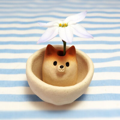 日本手工艺人『工房しろ』制作的柴犬系列陶瓷器皿