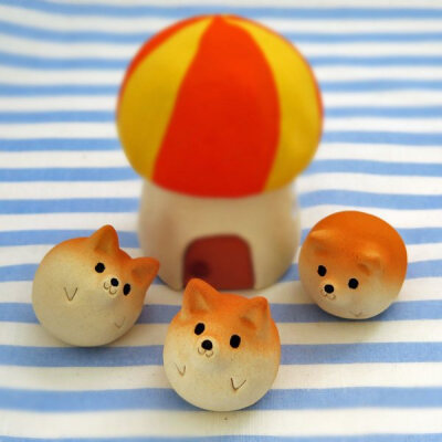日本手工艺人『工房しろ』制作的柴犬系列陶瓷器皿