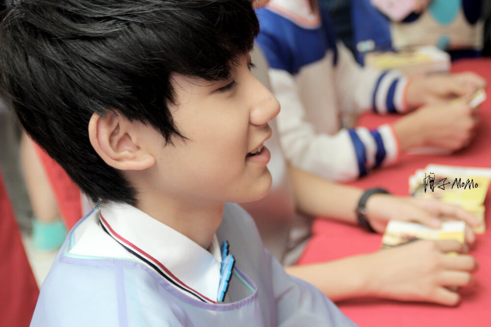 TFBOYS王源 140803粉丝答谢会 cr:帽子MoMo