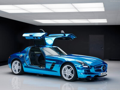 Mercedes-Benz (奔驰) SLS AMG Coupe Electric Drive