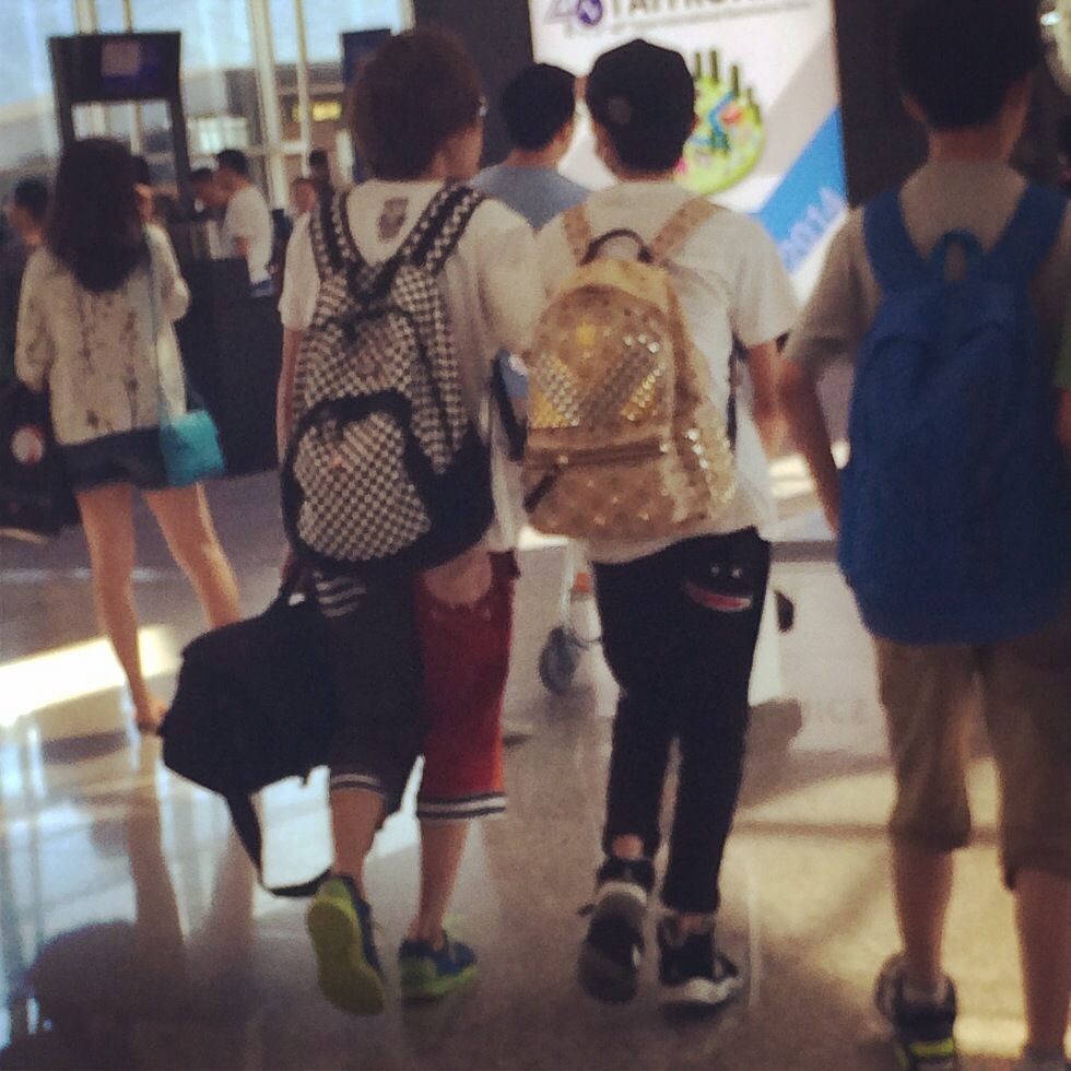 TFBOYS王源 140810香港赴台湾 cr:_NectaRoy_