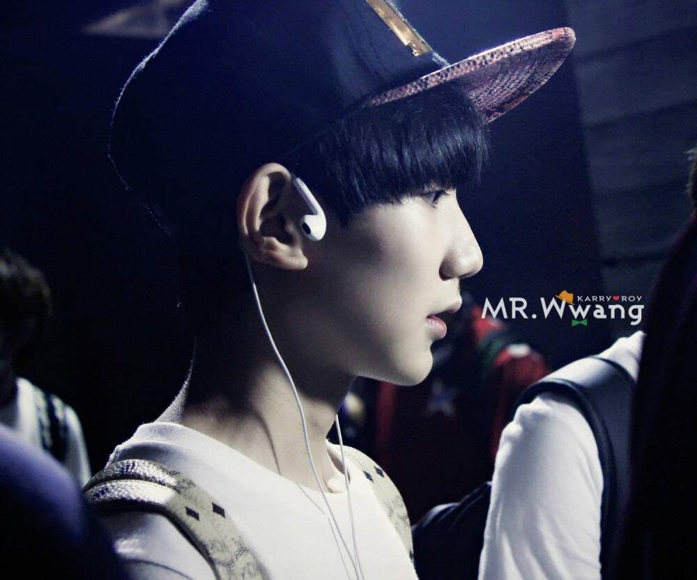 TFBOYS王源 140810香港赴台湾 cr:Mr_Wwang_凯源王炸站