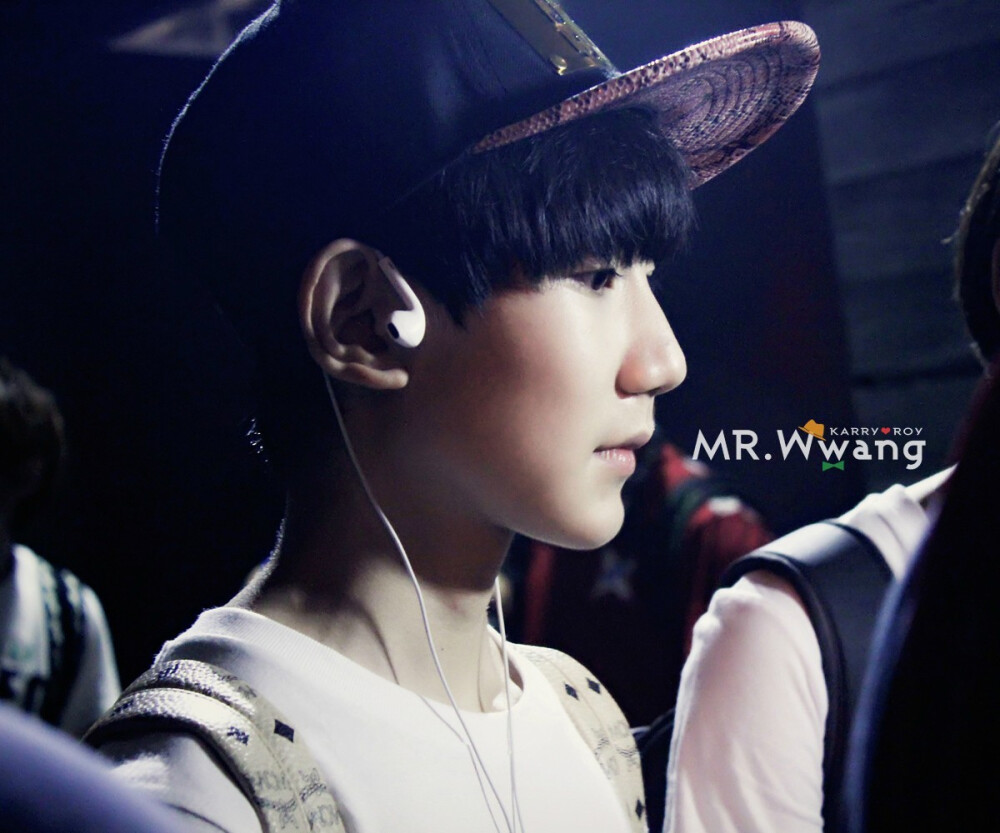 TFBOYS王源 140810香港赴台湾 cr:Mr_Wwang_凯源王炸站