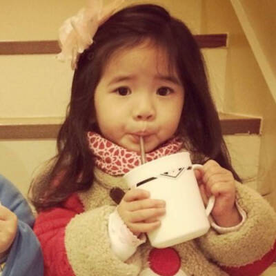 萌萌哒(๑• . •๑)的情头很喜欢可爱的小朋友啦