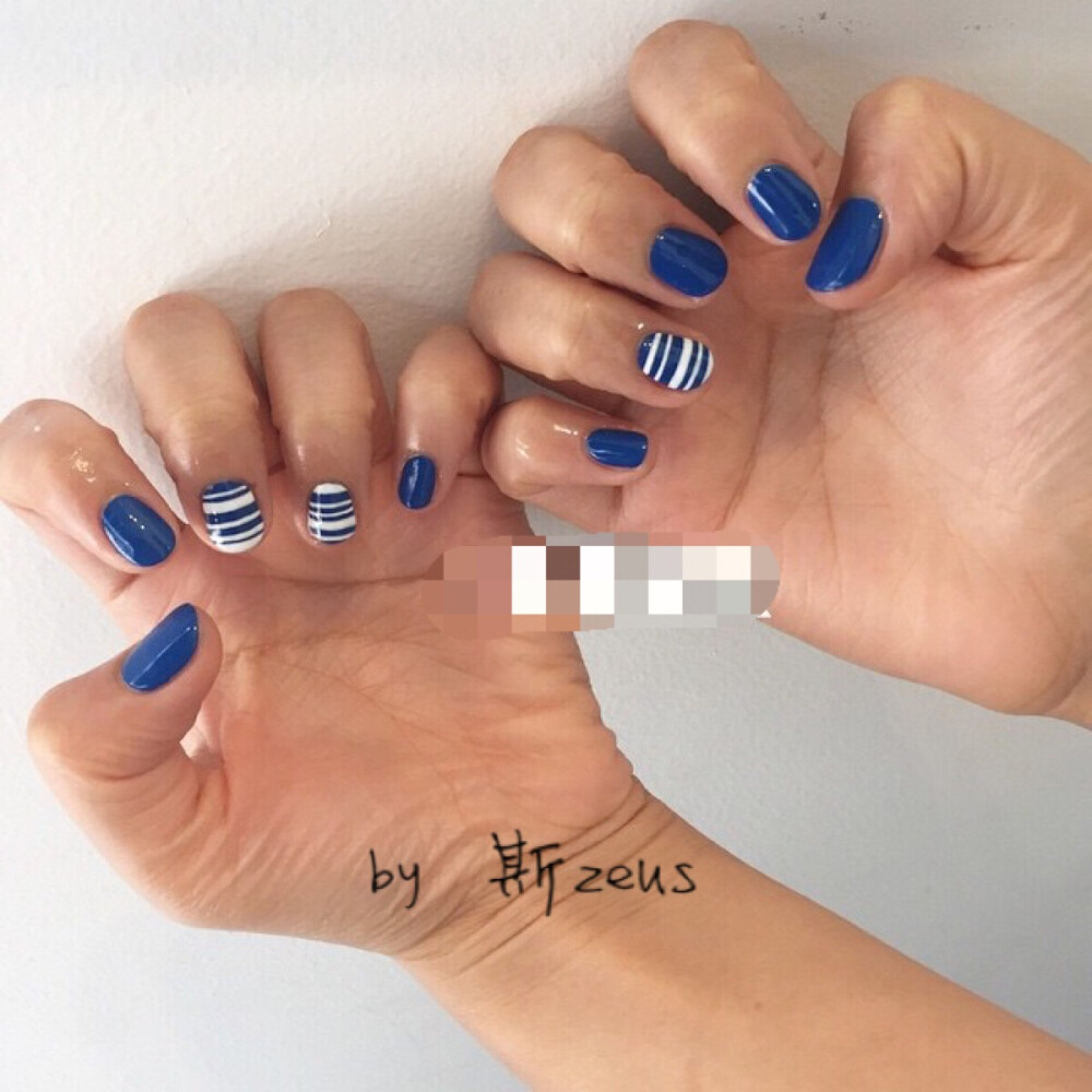 美甲 蓝色