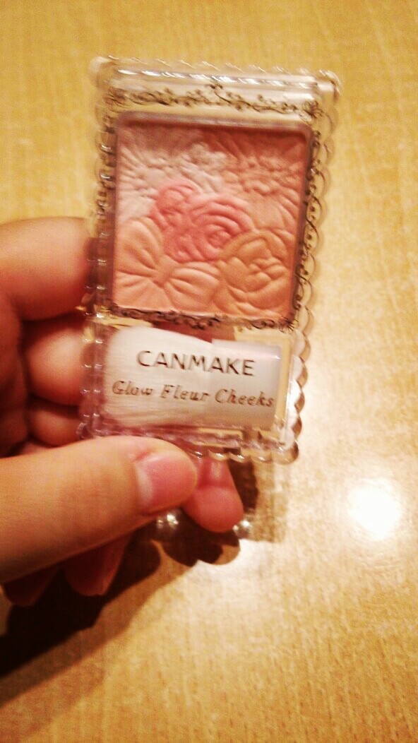 canmake腮红