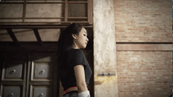 f（x）宋茜 Adidas Climachill系列广告动图来啦!!!!有木有被秒到!!!!!!#宋茜#